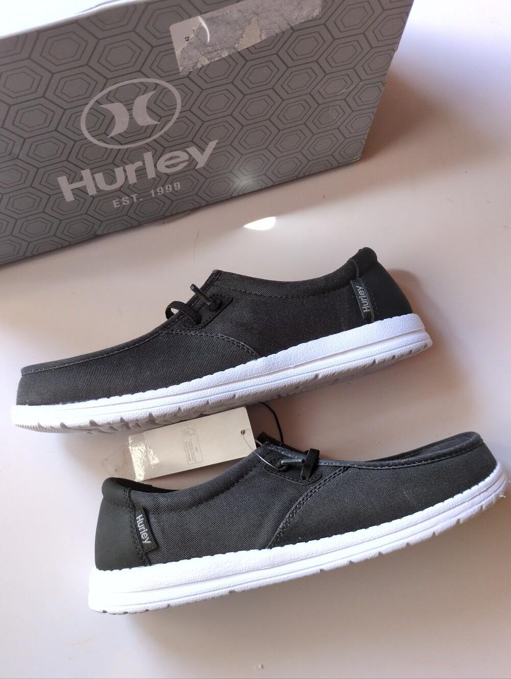 NWT Womens Hurley Ojai Black Slip On Sz 8.5